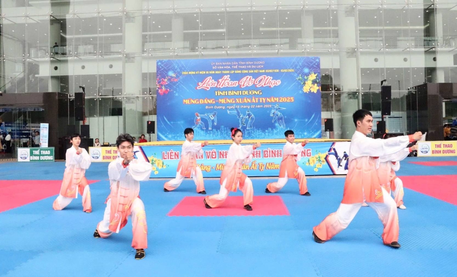 Tiết mục biểu diễn của môn Wushu