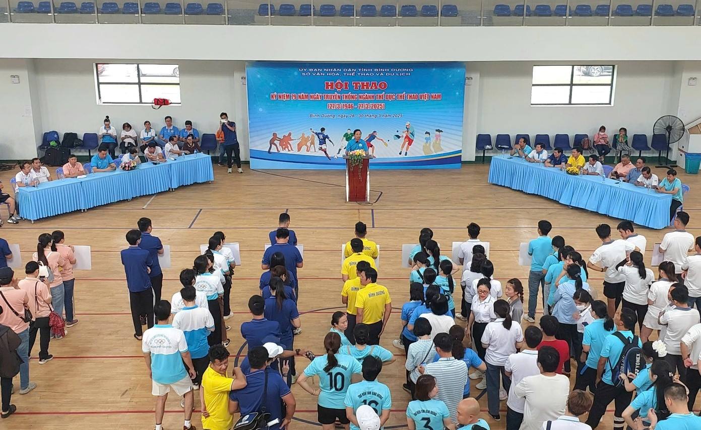 Quang cảnh Lễ Khai mạc Hội thao