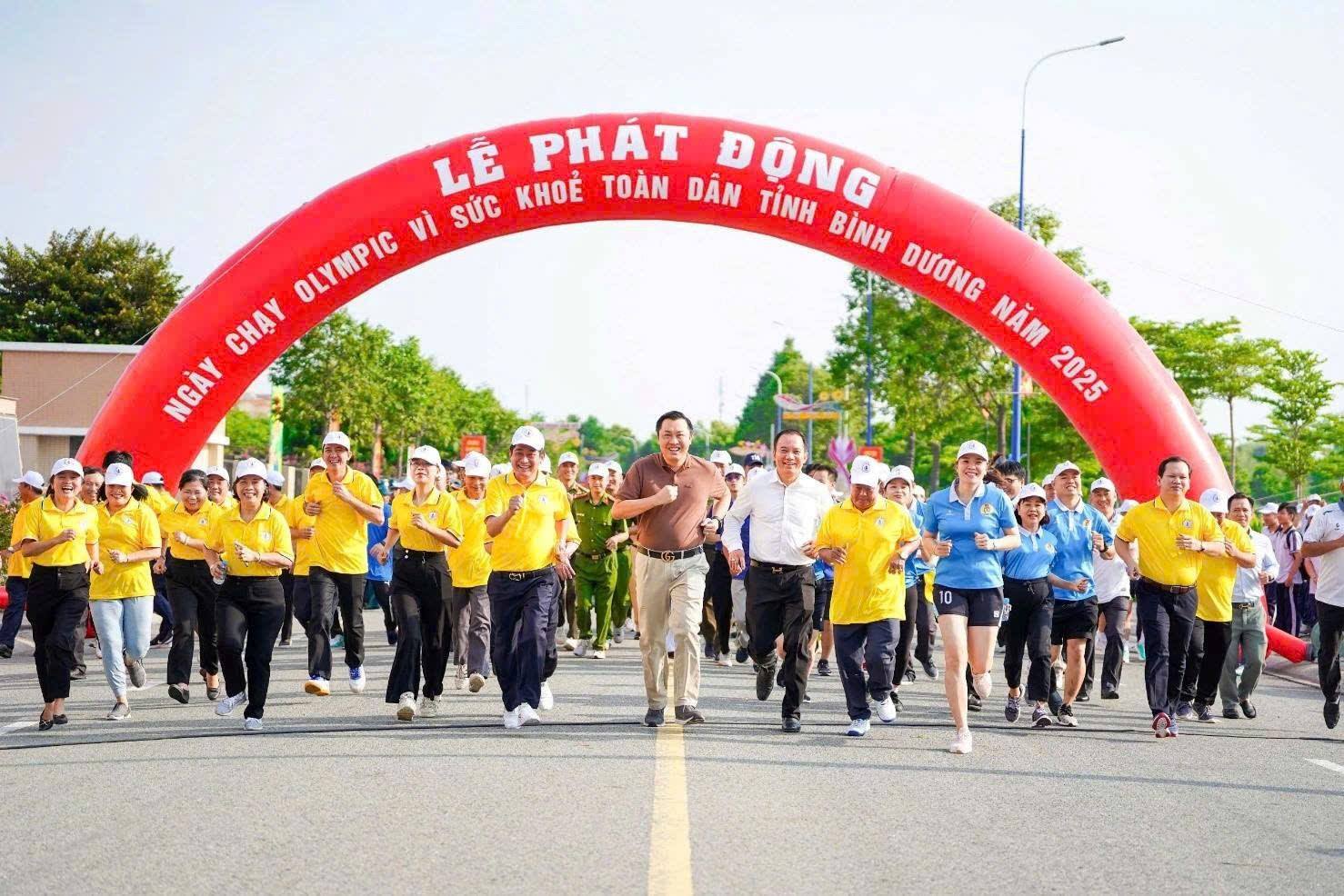 Lễ phát động Ngày chạy Olympic vì sức khỏe toàn dân tỉnh Bình Dương, được Sở VHTTDL tổ chức vào ngày 21/3/2025 đã thu hút hơn 1000 vận động viên đại diện cho các tầng lớp nhân dân trong tỉnh tham gia